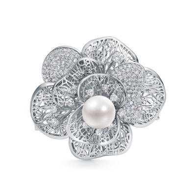 Брошь-кулон из ювелирного сплава с белой речной жемчужиной "Эдисон" 11-11,5 мм